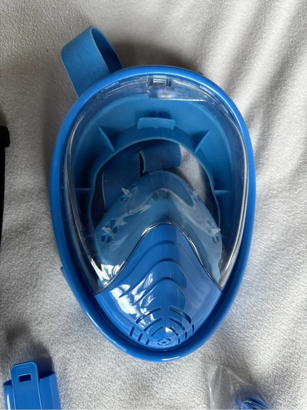 Ezire - Kids Snorkel Set - Used Once